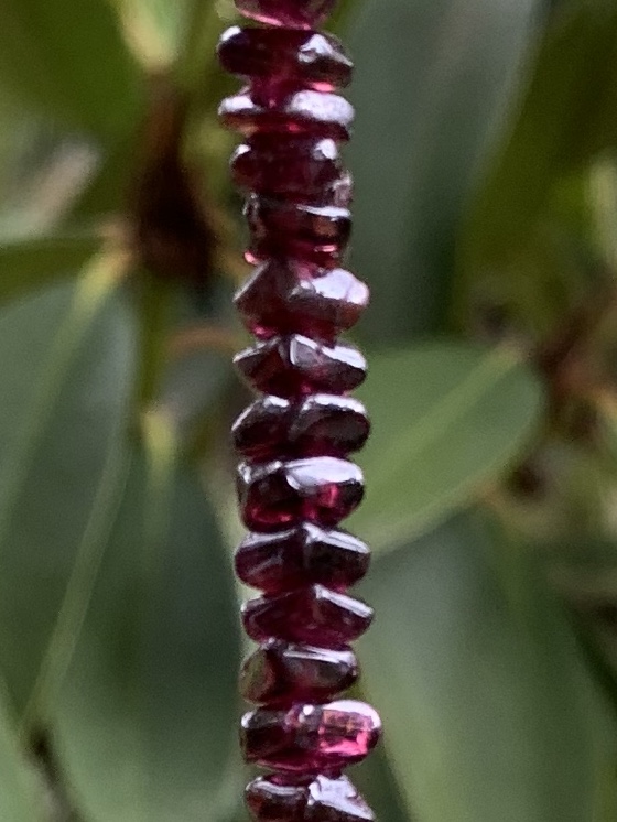 Garnet square bead necklace